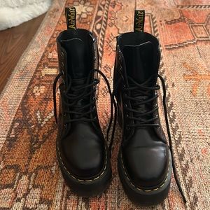 Dr Marten Jadon style - only wore once - size 8